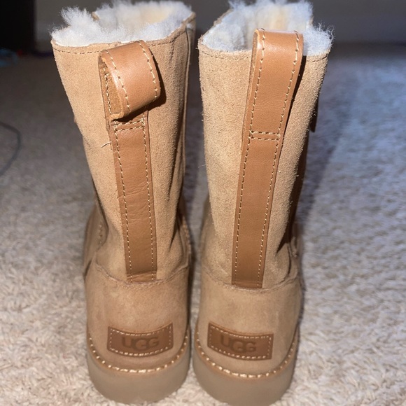 CLASSIC ZIP SHORT - Picture 5 of 5